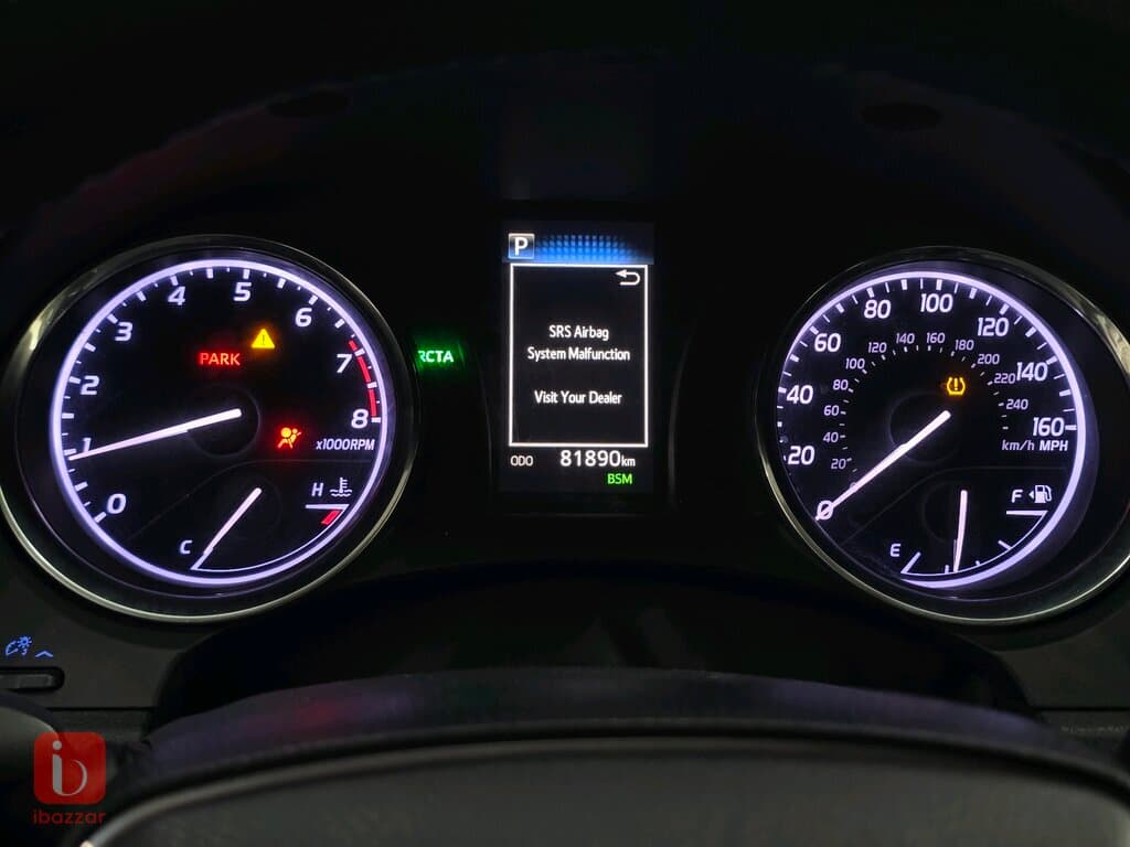 Toyota Camry LE 8