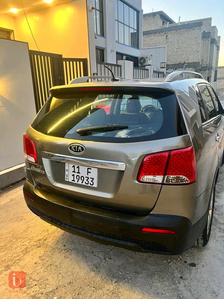 KIA Sorento DLX AWD — photo 9