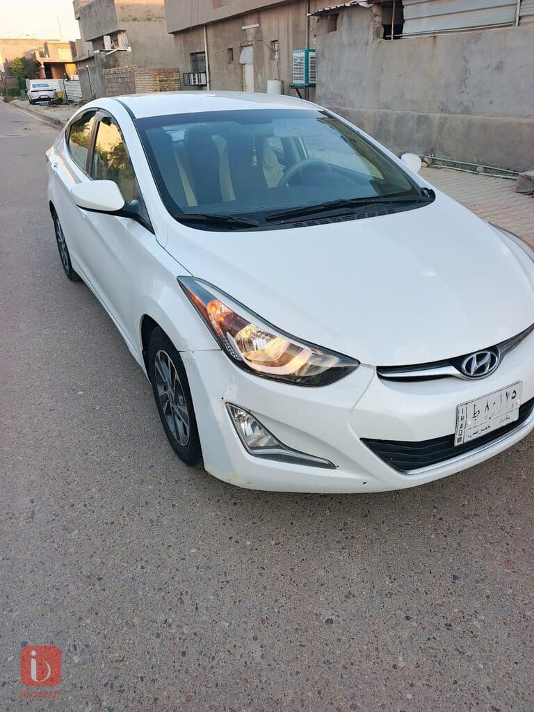 Hyundai Elantra GL 1