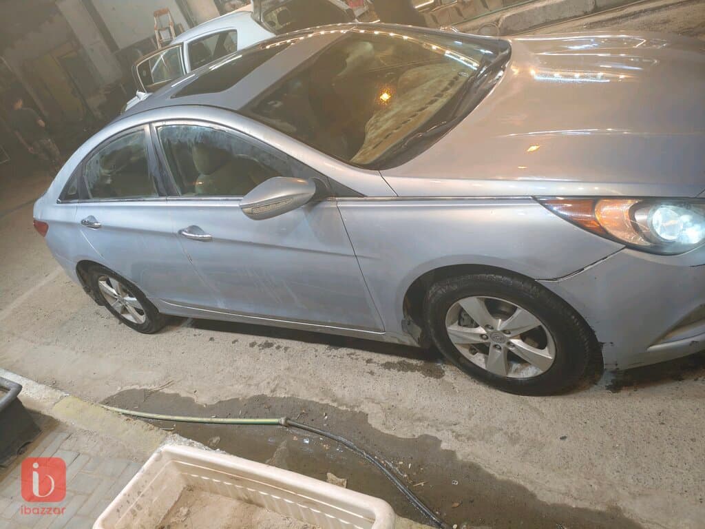 Hyundai Sonata Limited 6
