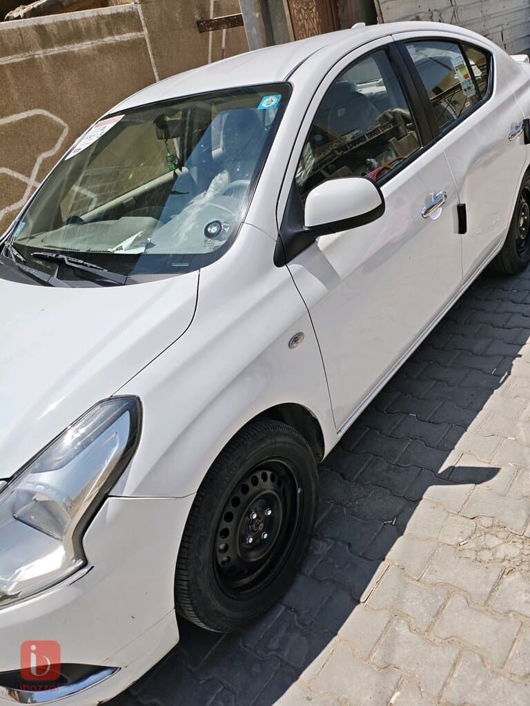 Nissan Sunny S 5