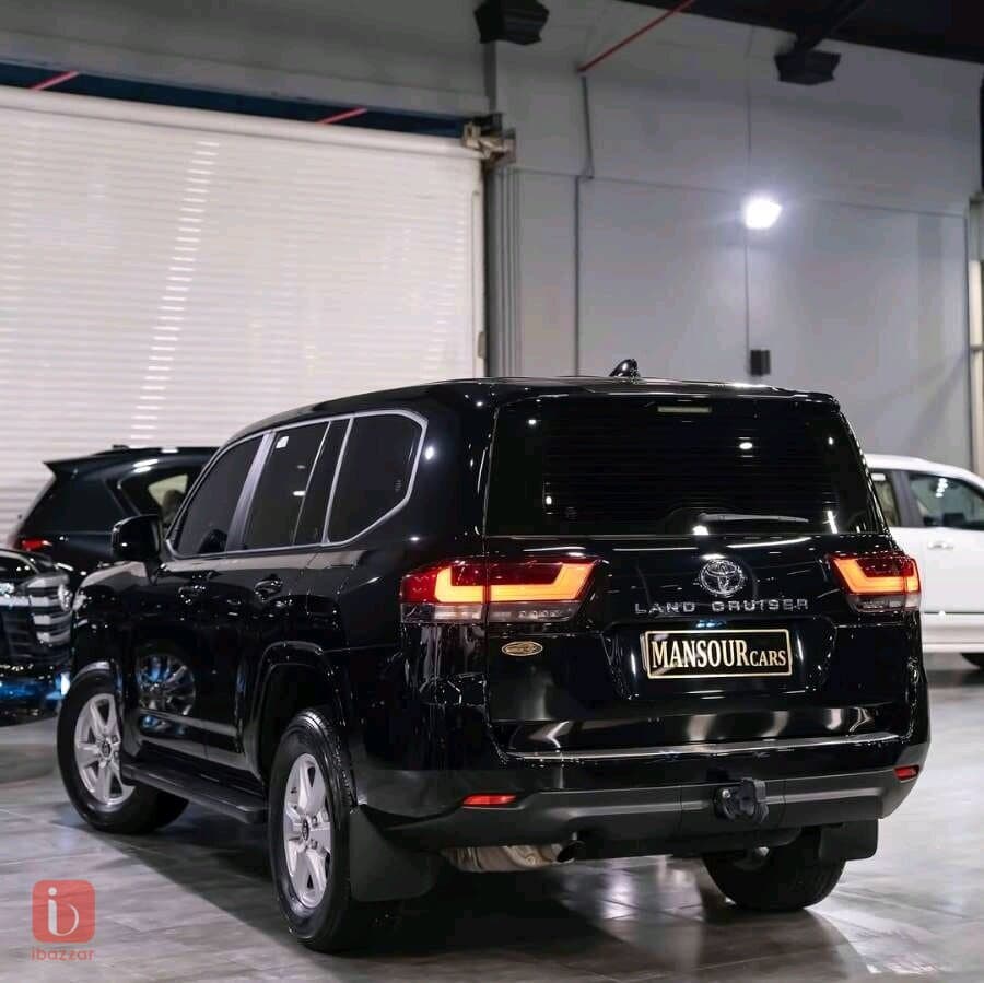 Toyota Land Cruiser GX 5