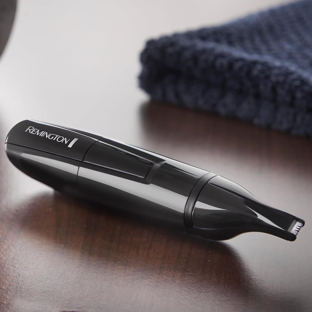 REMINGTON Advanced Steel Linear Nose & Ear Trimmer 2