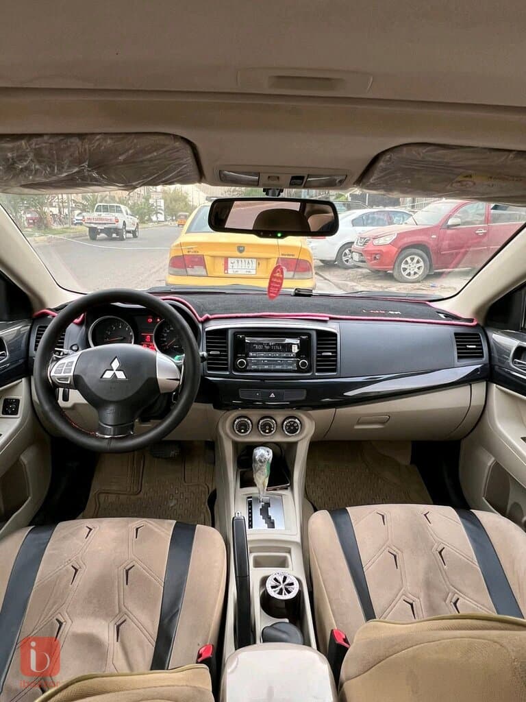 Mitsubishi Lancer 5