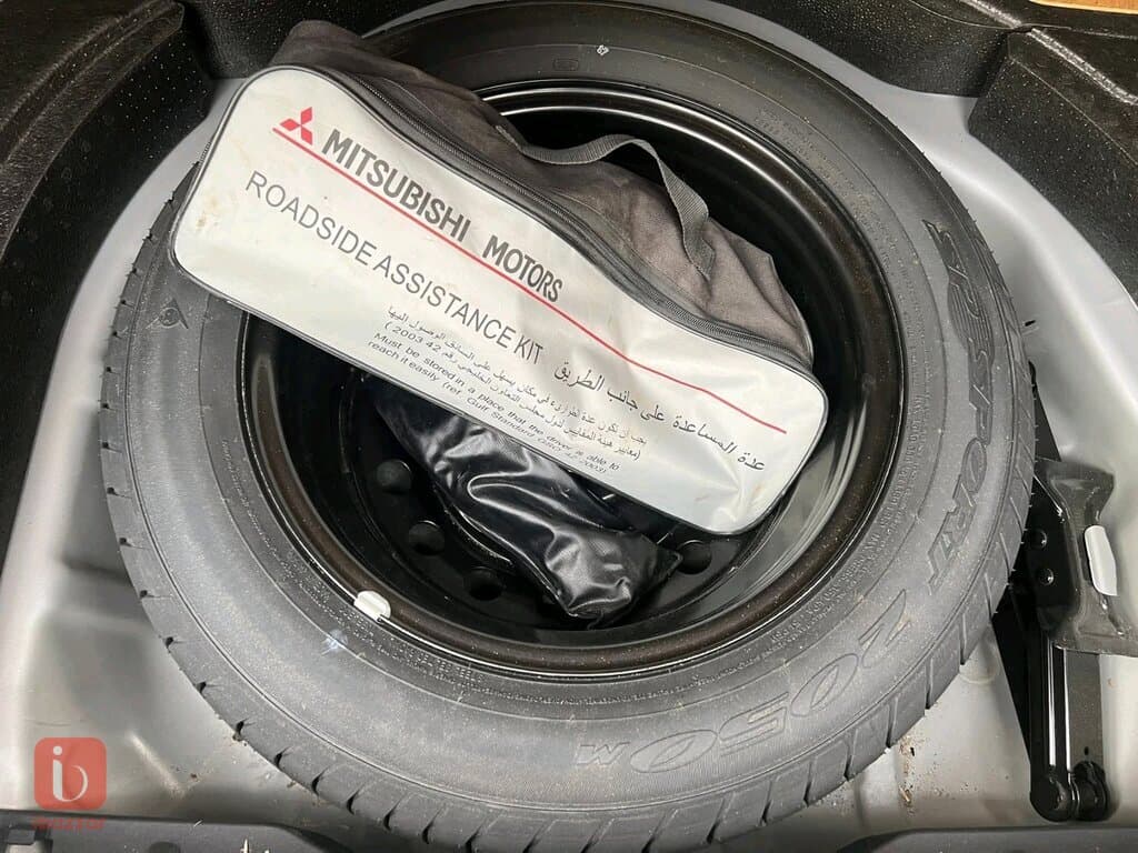 Mitsubishi Lancer 6