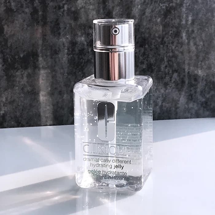 Dramatically Different™ Hydrating Jelly 1