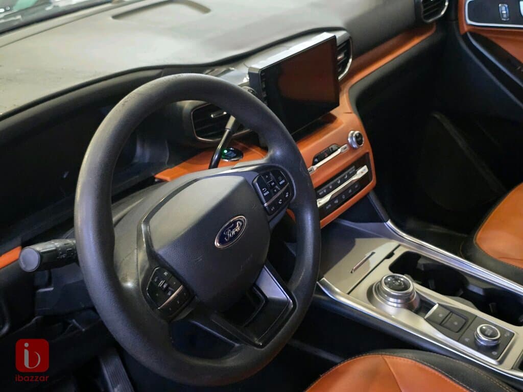 Ford Explorer 6