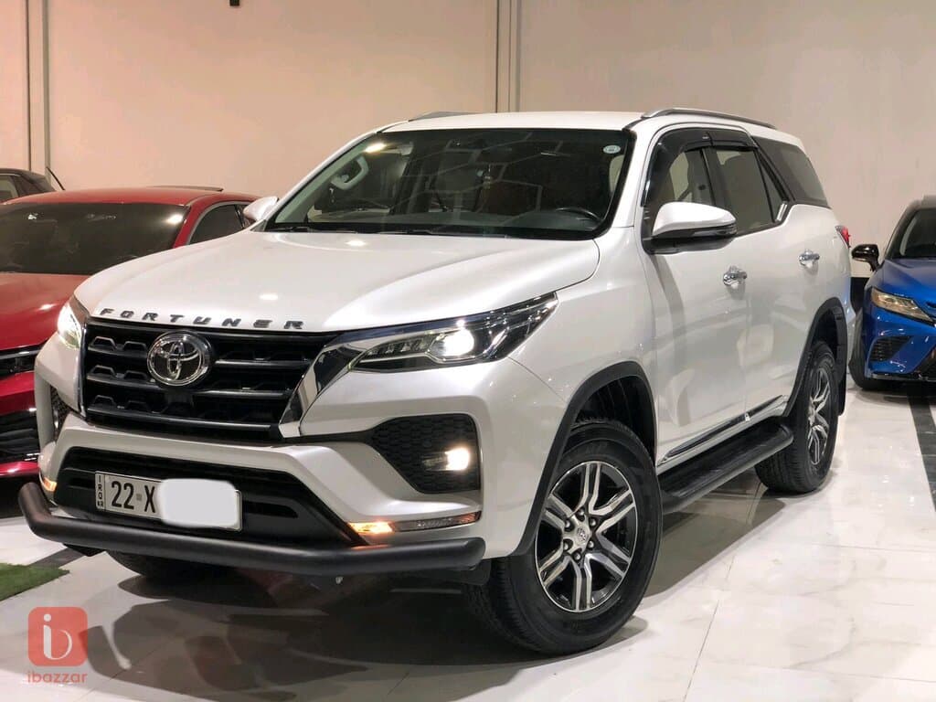 Toyota Fortuner 2