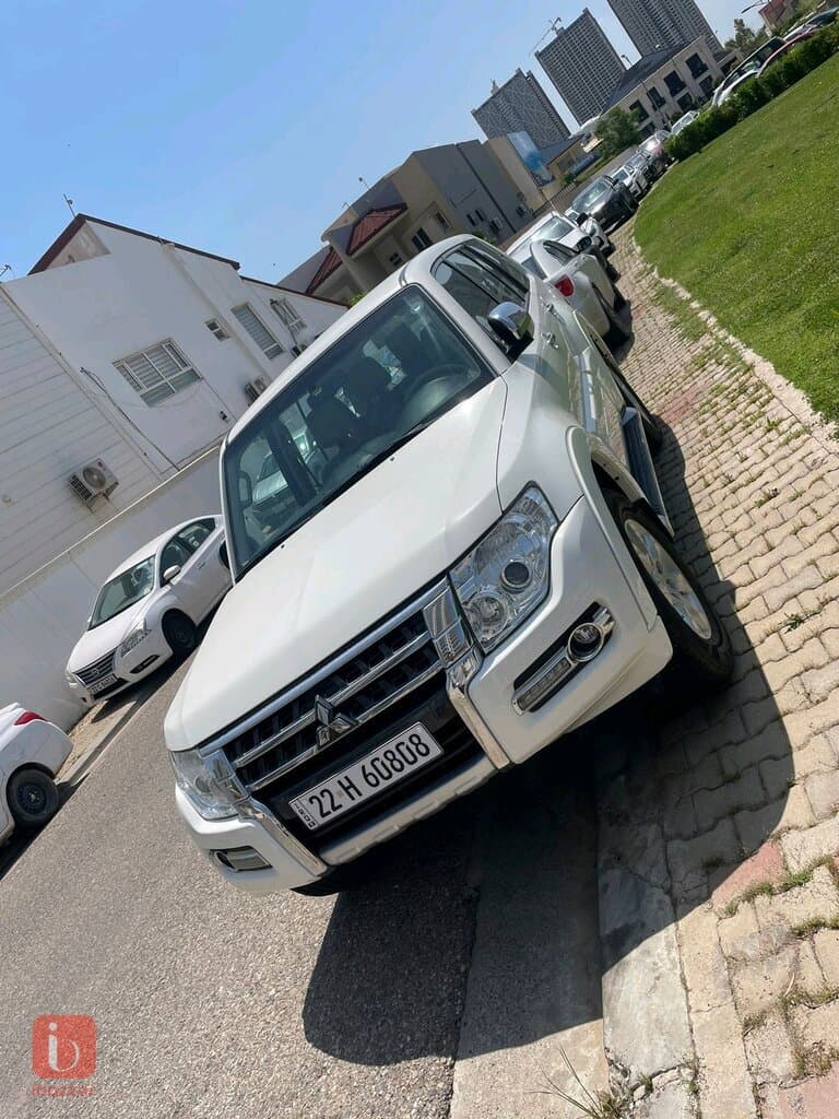 Mitsubishi Pajero Sport 2