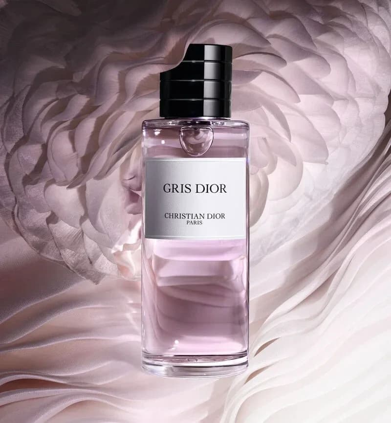Dior Gris Dior Unisex Eau de Parfum 1