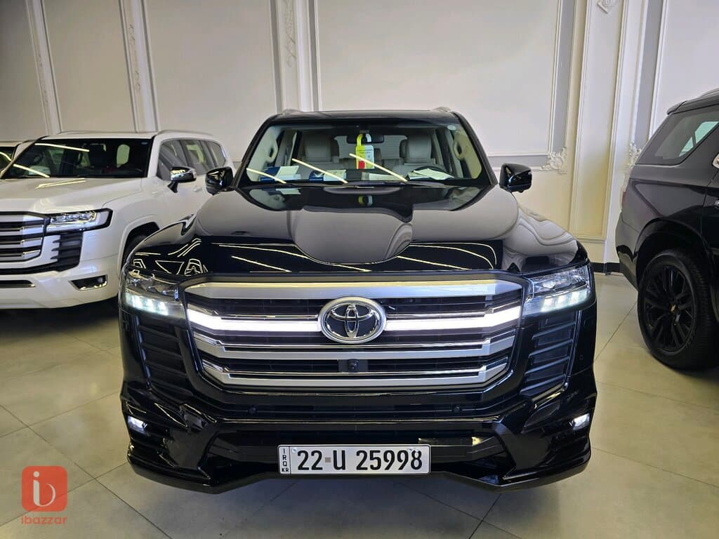 Toyota Land Cruiser GXR Limited 1
