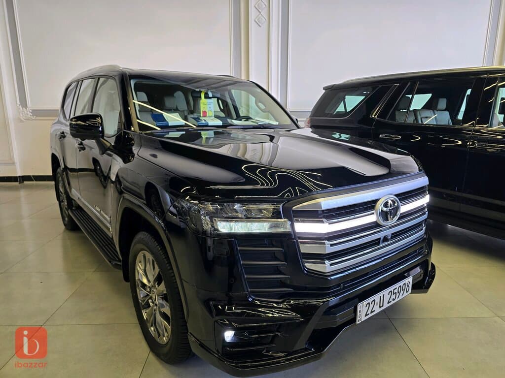 Toyota Land Cruiser GXR Limited 2