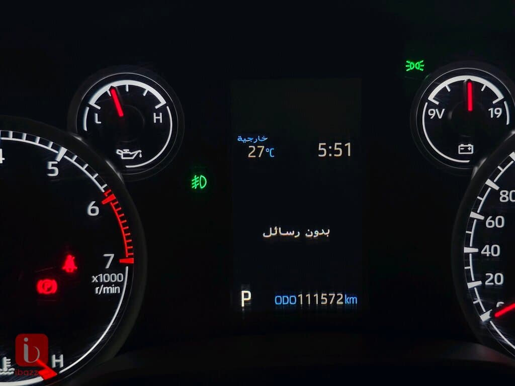 Toyota Land Cruiser GXR 8