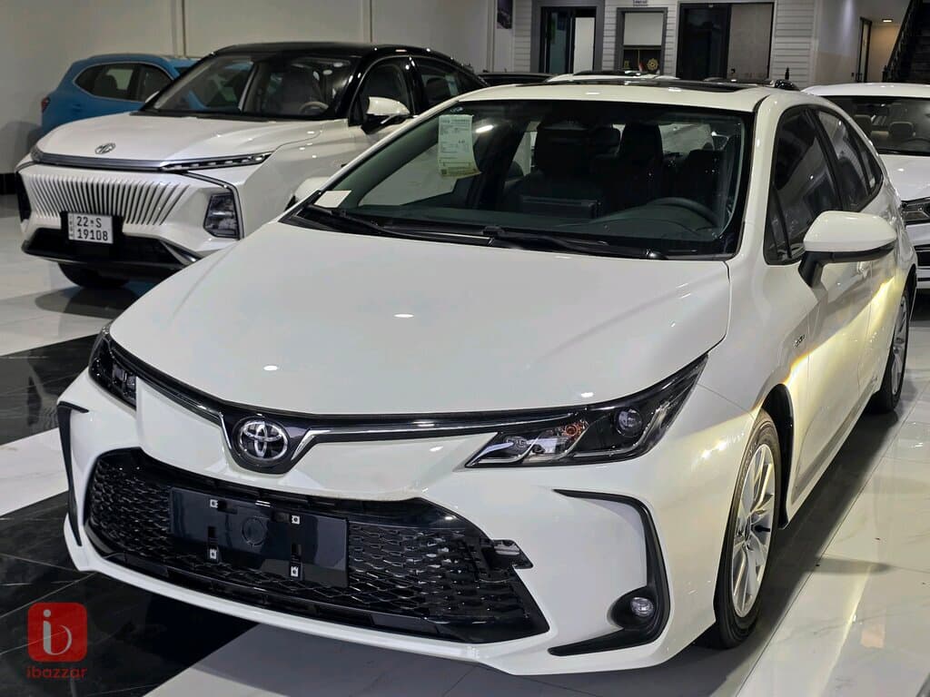 Toyota Corolla Hybrid 3