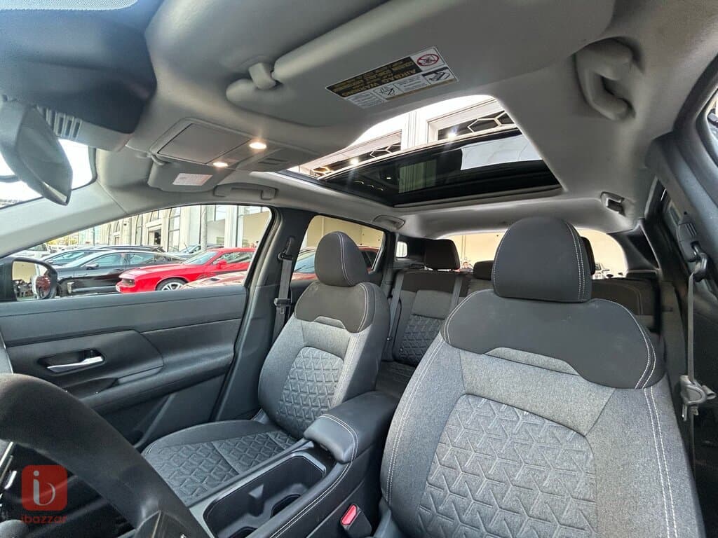 Nissan Kicks SV Plus 14