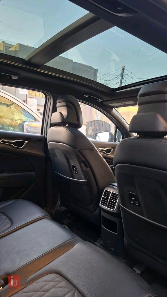KIA Sportage EX 5