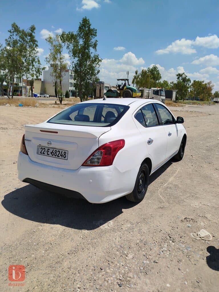 Nissan Sunny 7