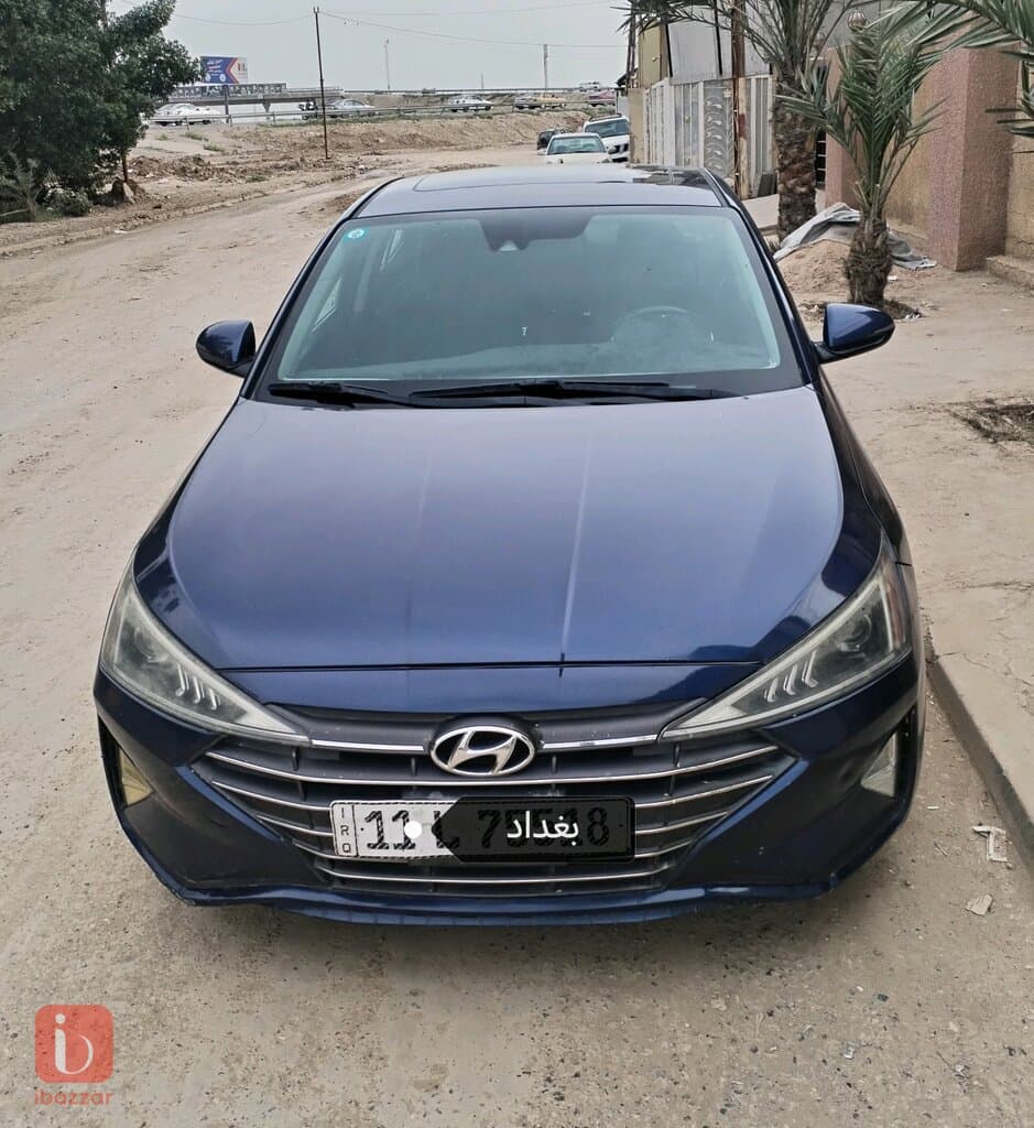Hyundai Elantra 3