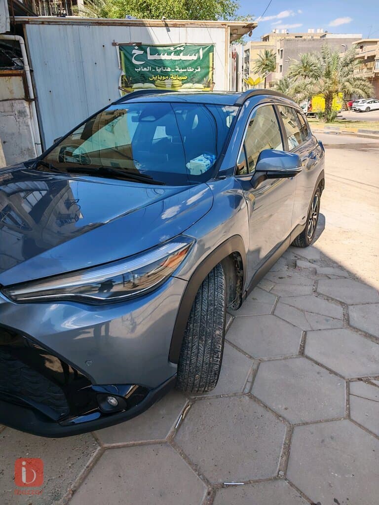 Toyota Corolla Cross 8