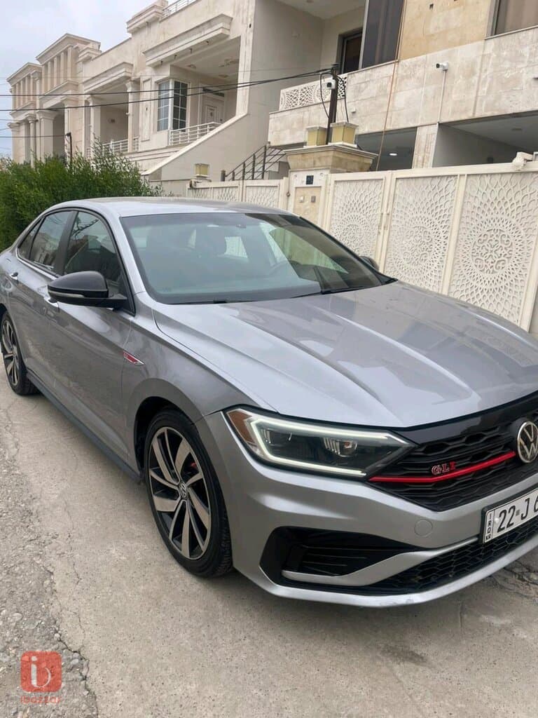 Volkswagen Jetta GLI 3