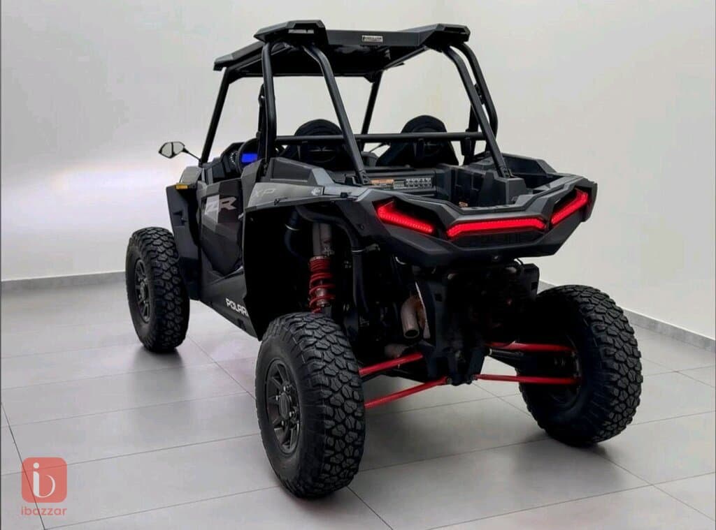 RZR POLARIZ 1000 XP 2023 3