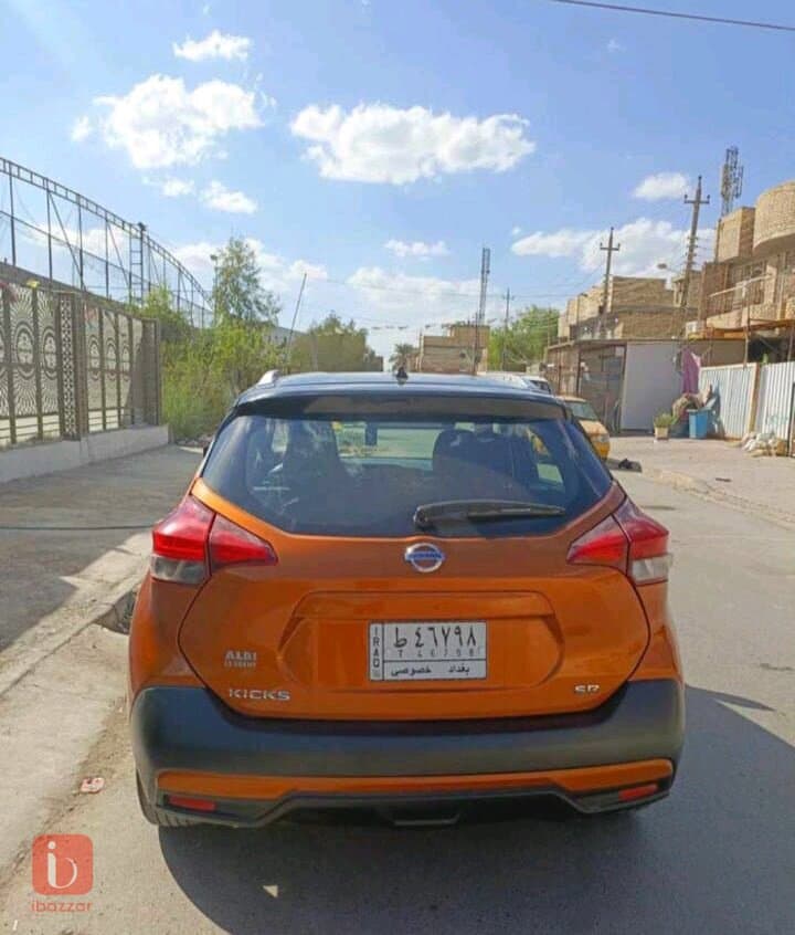 Nissan Kicks SR 3