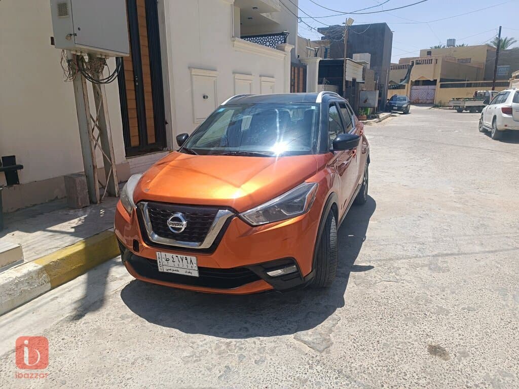 Nissan Kicks SR 4