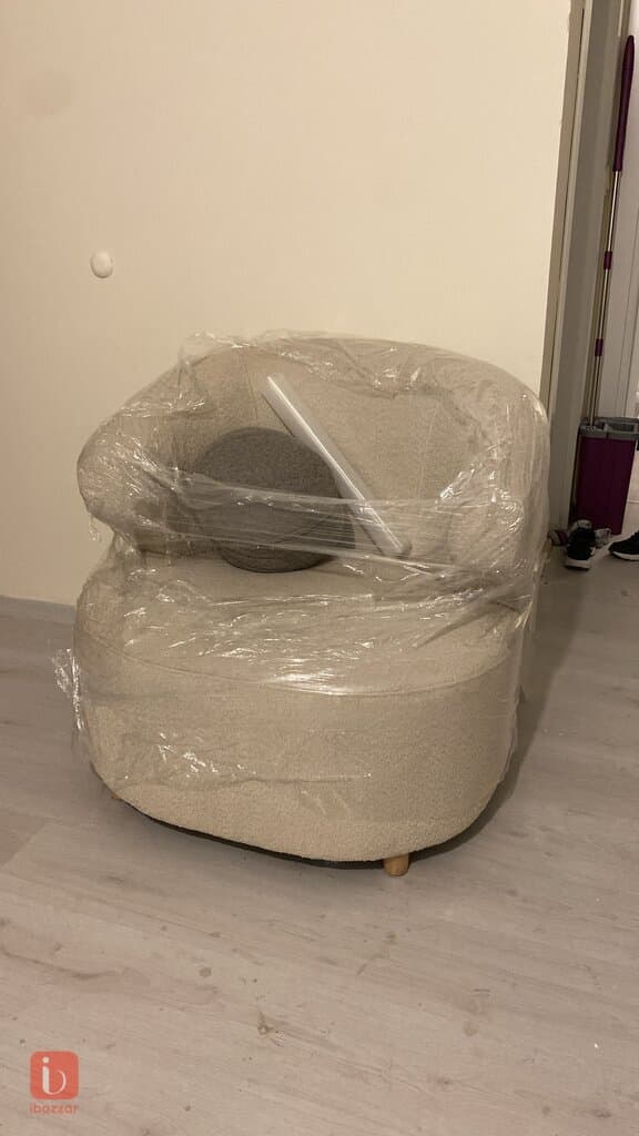 almost new sofa 5