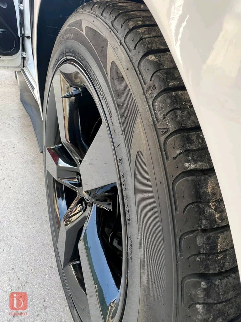 Chevorlet Camaro RS 3