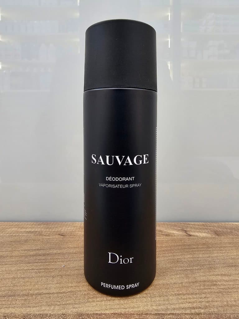 Dior Sauvage Perfumed Spray - 200ml 1