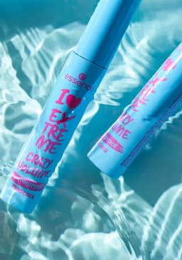 ESSENCE I LOVE EXTREME CRAZY VOLUME WATERPROOF MASCARA | — photo 1