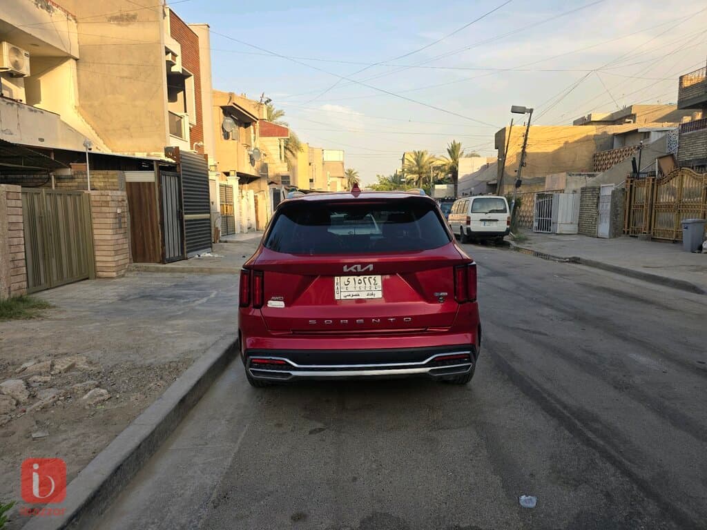 KIA Sorento — photo 2