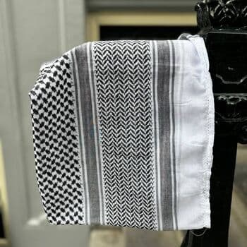 جەمانای کوردی (ڕەش)