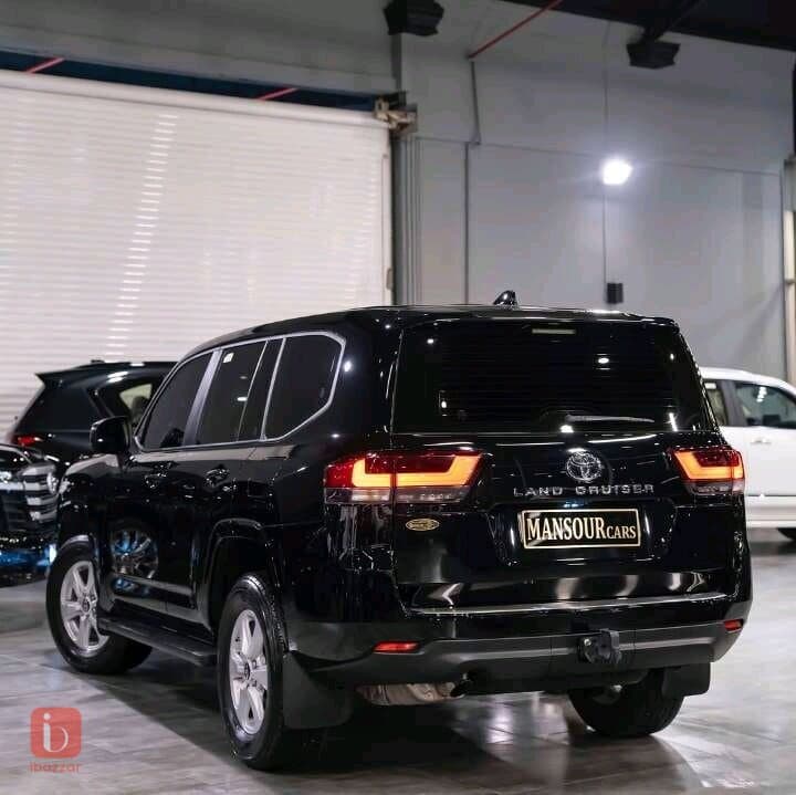 Toyota Land Cruiser GX 5