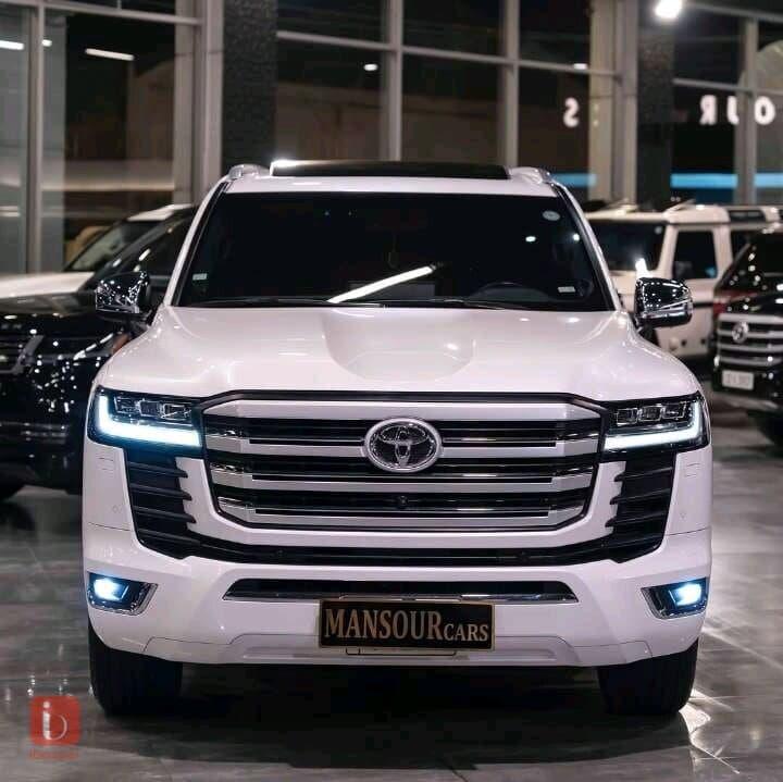 Toyota Land Cruiser VXR Twin Turbo 2