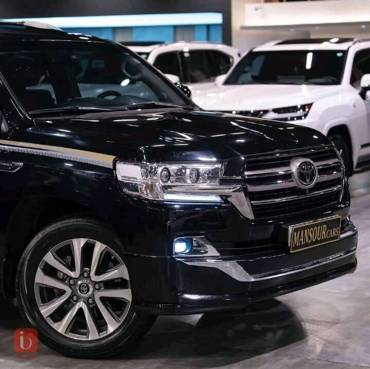 Toyota Land Cruiser VX.S 2
