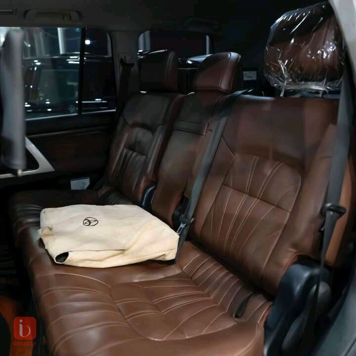 Toyota Land Cruiser VX.S 9