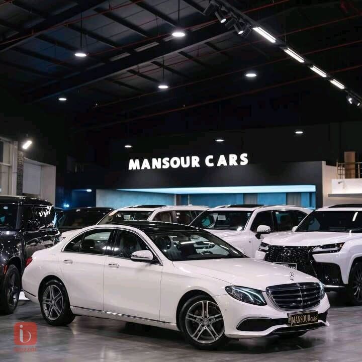 Mercedes-Benz E-Class E 200 1