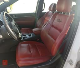 Jeep Grand Cherokee Summit — photo 8
