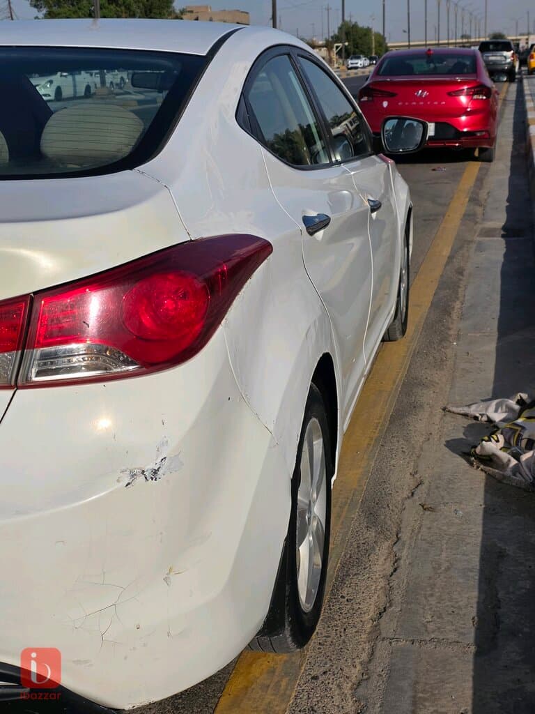 Hyundai Elantra GLS 5