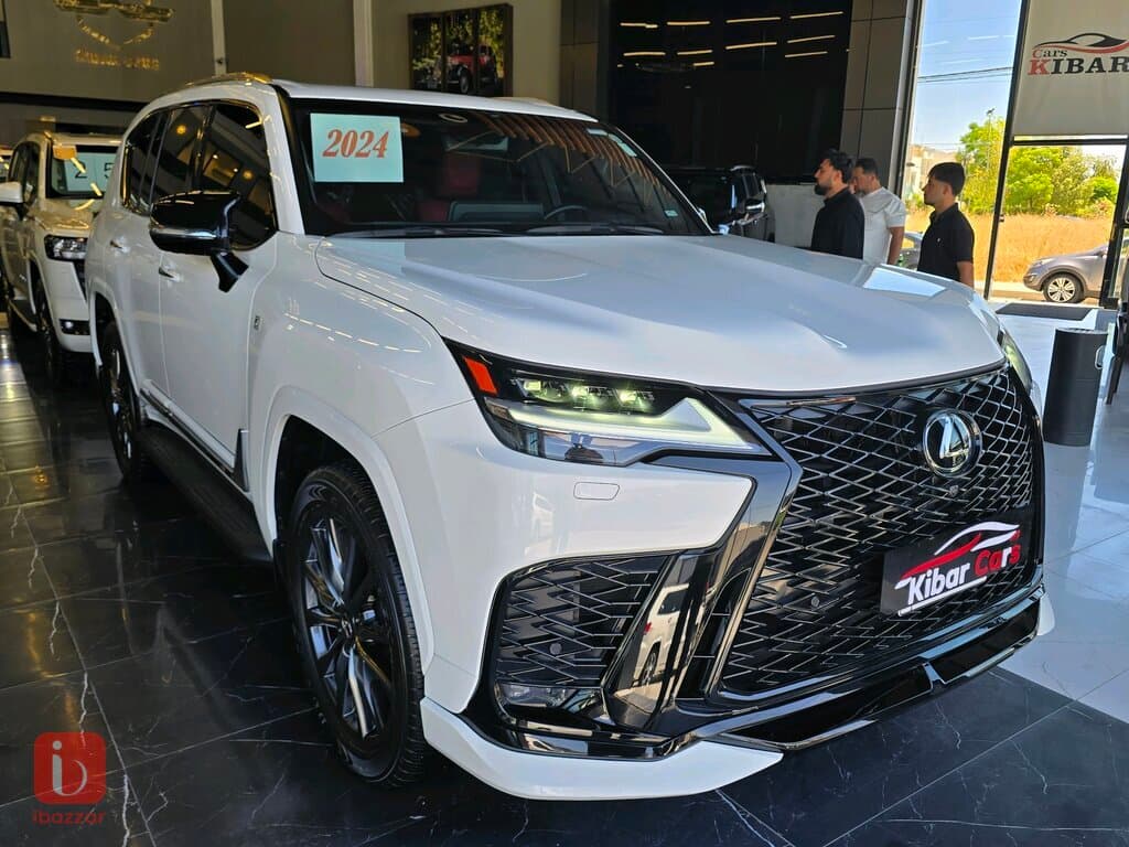 Lexus LX600 F Sport 2