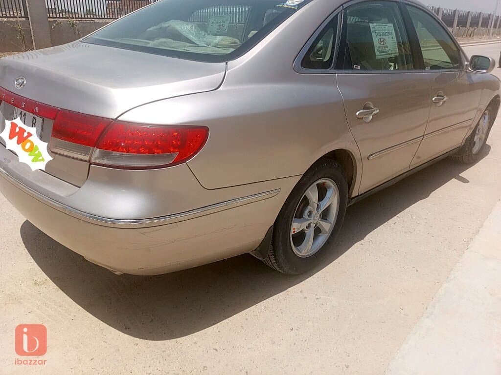 Hyundai Azera 4