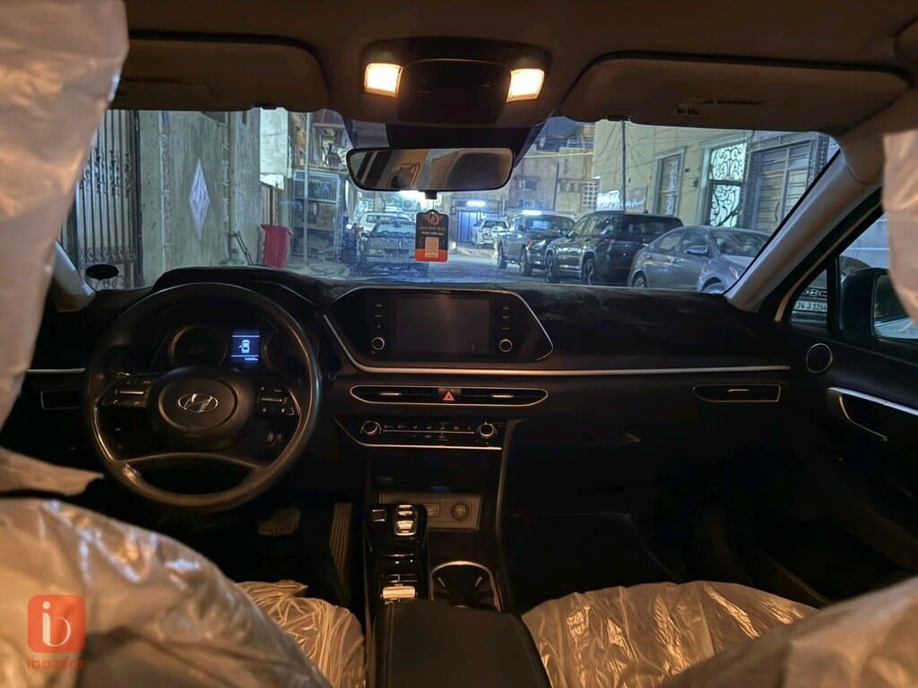 Hyundai Sonata 8