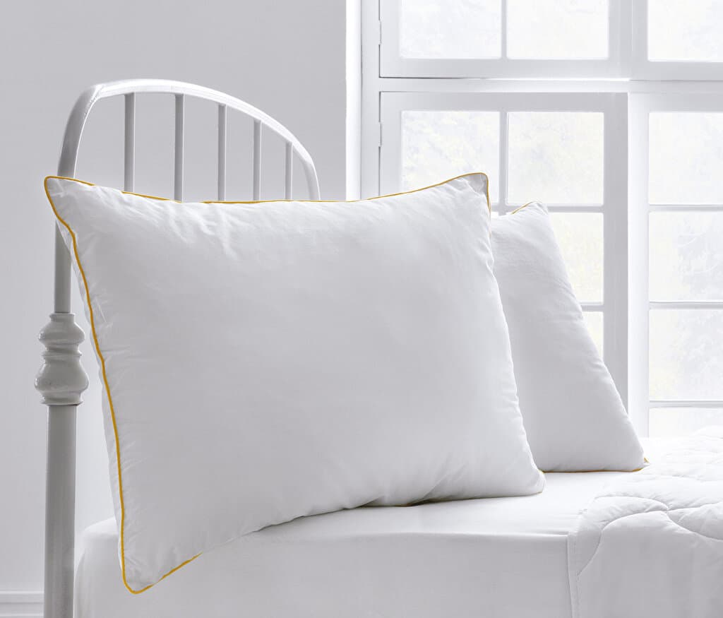 Yataş Bedding Dacron Hollofil Allerban Pillow 580 G - 50x70cm (White) — photo 2