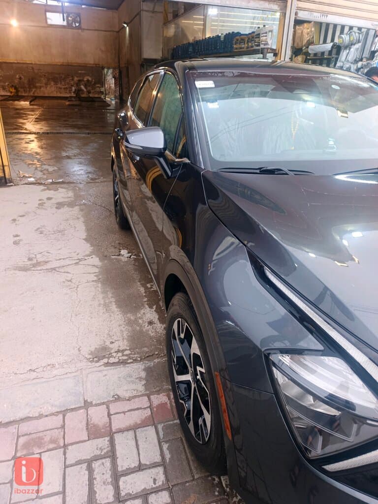KIA Sportage EX — photo 2