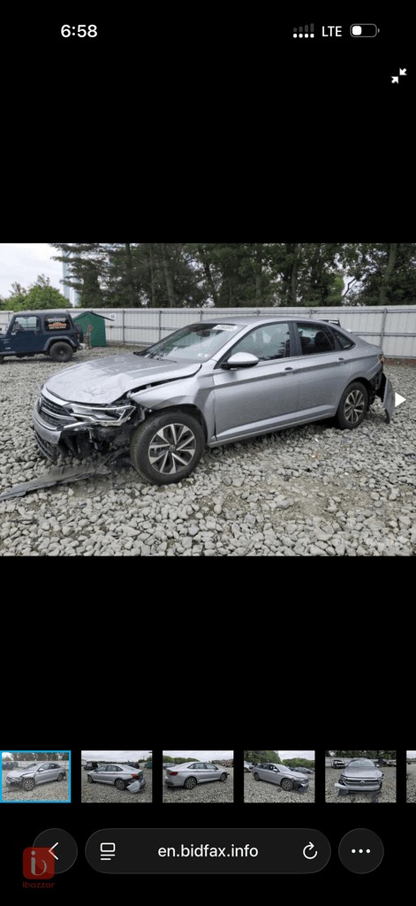 Volkswagen Jetta S — photo 7