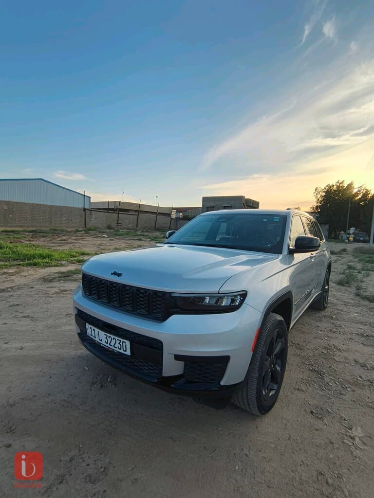 جيب جراند شيروكي Laredo — photo 8