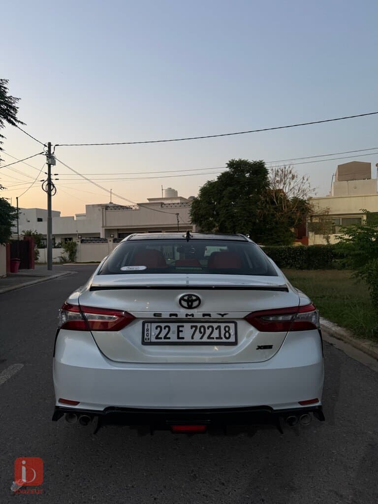 تويوتا كامري XSE — photo 4