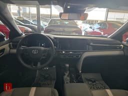 Toyota Camry SE — photo 6