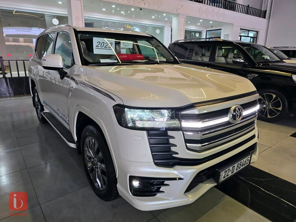تويوتا لاند كروزر GXR Limited — photo 2